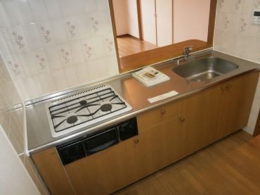 �y�L�b�`���z�@