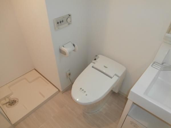 �y�g�C���z�@