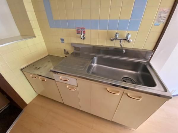 �y�L�b�`���z�@