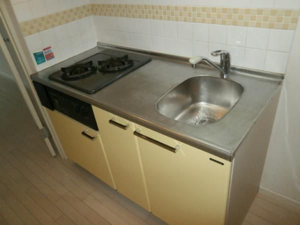 �y�L�b�`���z�@