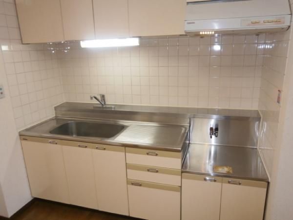 �y�L�b�`���z�@