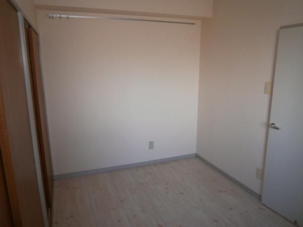 �y�Q���z�@