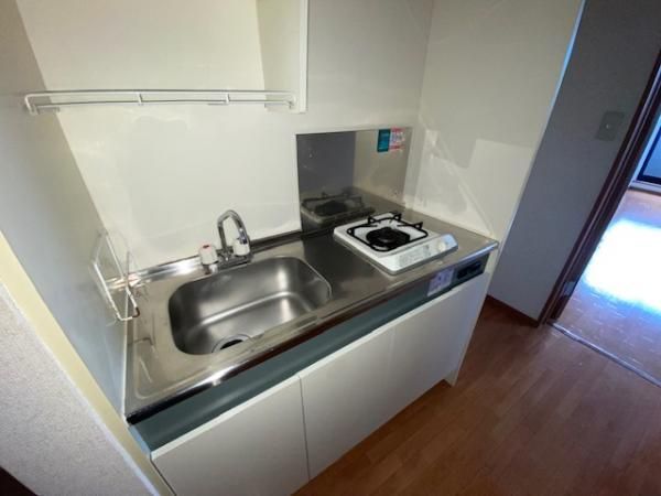 �y�L�b�`���z�@