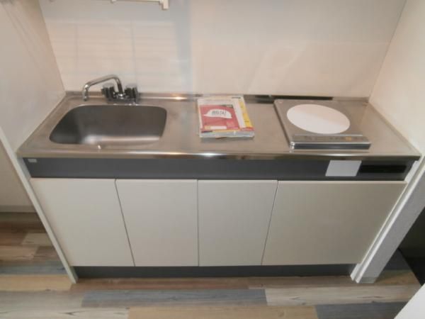 �y�L�b�`���z�@