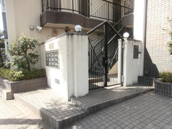 �y�G���g�����X�z�@