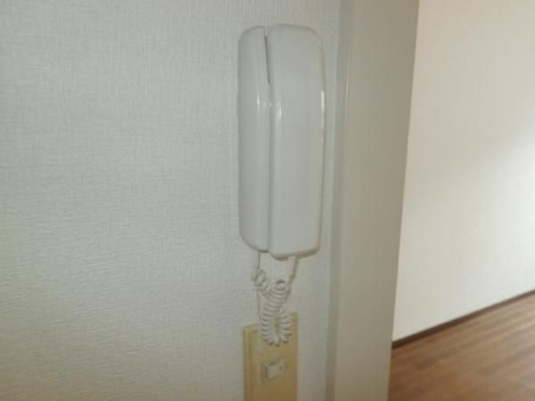 �y���̑��ݔ��z�@