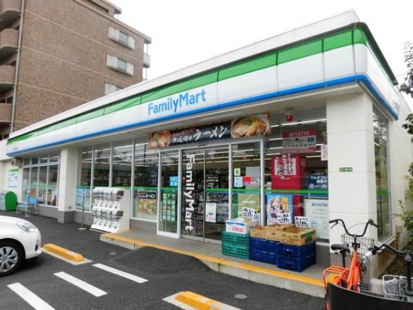 �y���Ӂz�@�t�@�~���[�}�[�g��Α�l���ړX196��