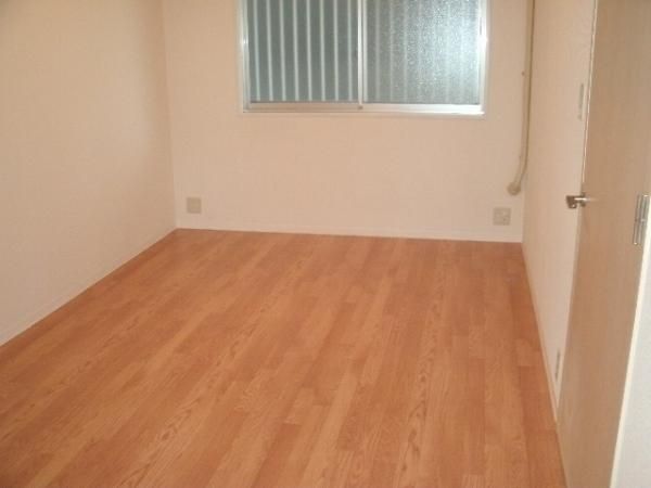 �y�Q���z�@