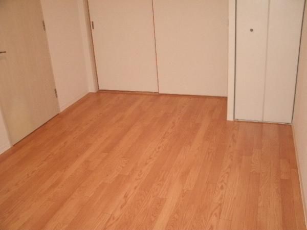 �y�Q���z�@