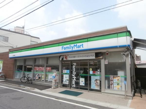 �y���Ӂz�@�t�@�~���[�}�[�g���w���X69��