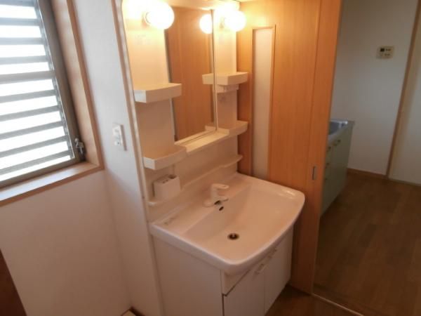 �y���ʏ��z�@