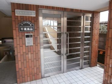 �y�G���g�����X�z�@