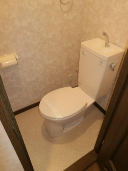 �y�g�C���z�@