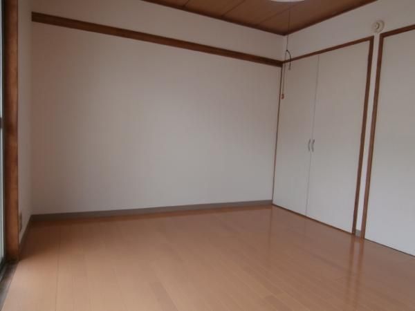 �y���̑��ݔ��z�@