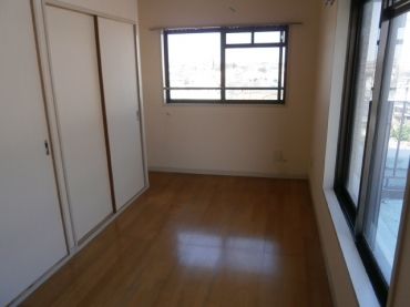 �y�Q���z�@