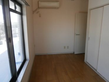 �y�Q���z�@