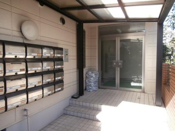 �y�G���g�����X�z�@