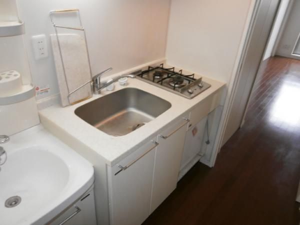 �y�L�b�`���z�@