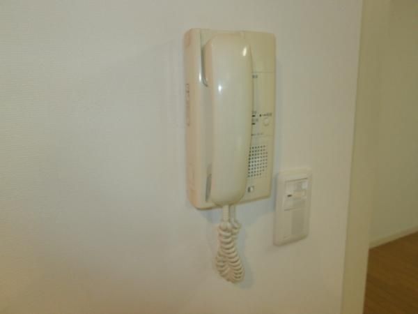 �y���̑��ݔ��z�@