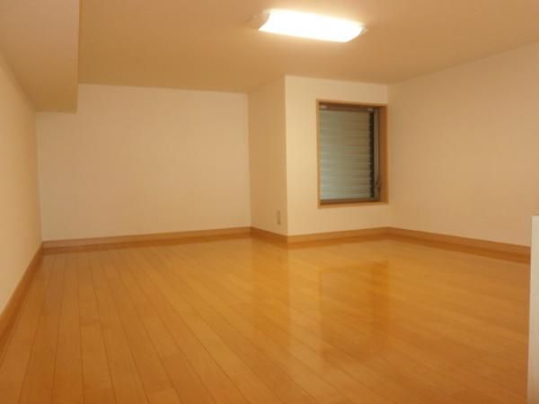 �y���̑������E�X�y�[�X�z�@