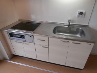 �y�L�b�`���z�@