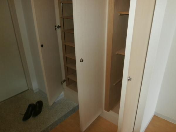 �y���̑��ݔ��z�@