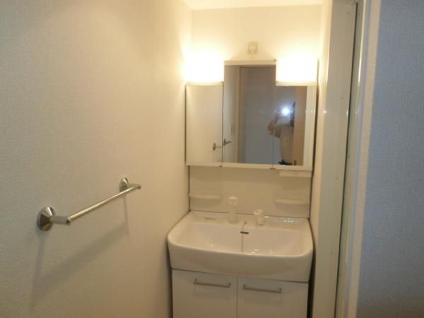 �y���ʏ��z�@