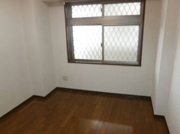 �y�Q���z�@