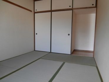 �y�Q���z�@