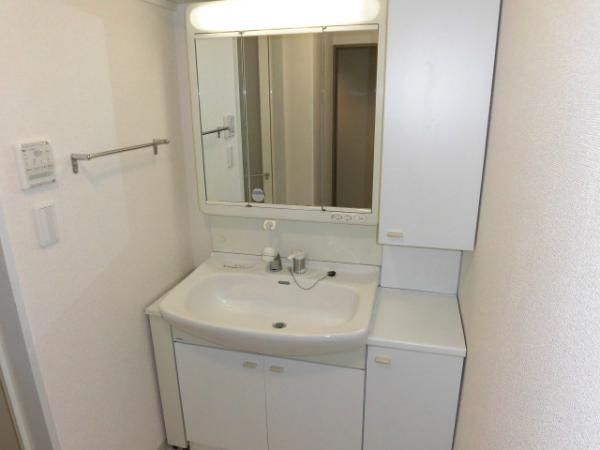 �y���ʏ��z�@