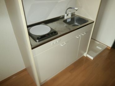 �y�L�b�`���z�@