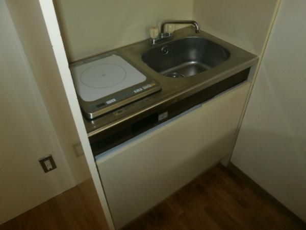 �y�L�b�`���z�@