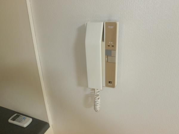 �y���̑��ݔ��z�@