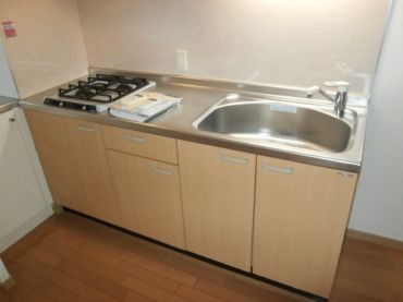 �y�L�b�`���z�@