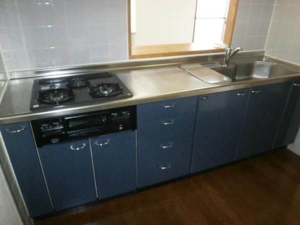 �y�L�b�`���z�@